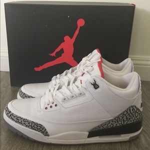 Air Jordan retro 3s